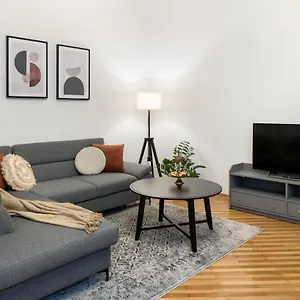  Appartement Wawelove Pilsudskiego - 3 Bedroom Apt. With Balcony And Free Parking! Polen